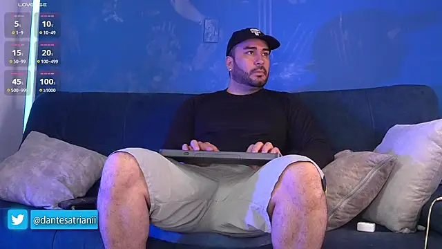 dantesatrianii online show from December 2, 2025, 3:30 am