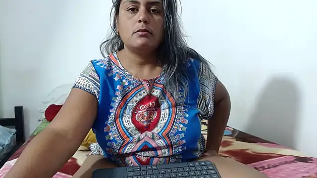 AlyDenalioficial online show from September 18, 2025, 1:47 pm