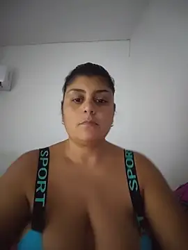 Snapshot of AlyDenalioficial chatting on May 21, 2026, 3:31 pm AlyDenalioficial online show from May 21, 2026, 3:31 pm