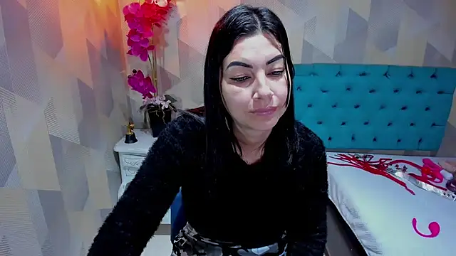 AdaFawxx online show from February 3, 2026, 6:22 am