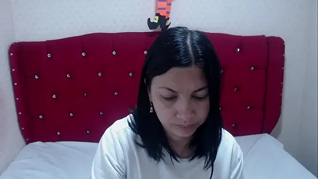 AdaFawxx online show from October 15, 2025, 3:49 am