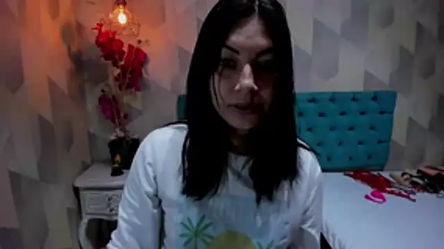 AdaFawxx online show from March 6, 2026, 4:29 am