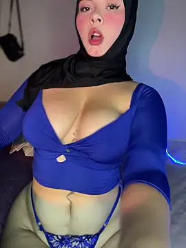 aneesa darzi online show from February 1, 2025, 10:44 pm