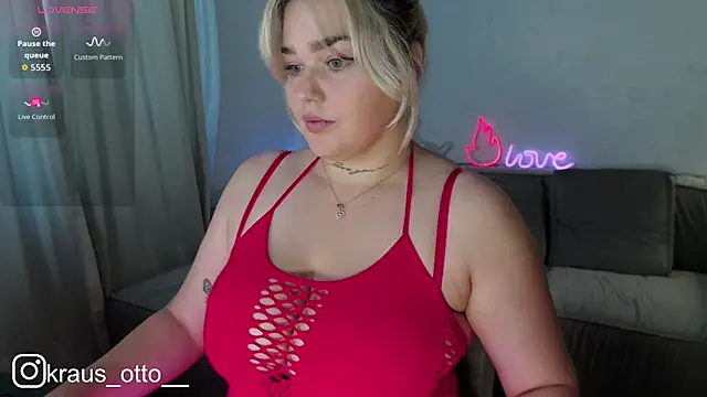 mrs kitty69 online show from October 12, 2025, 9:10 am