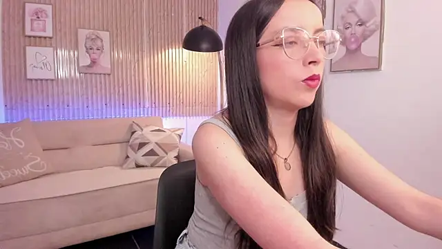 Snapshot of ana_ev chatting on February 28, 2026, 4:23 am ana ev online show from February 28, 2026, 4:23 am