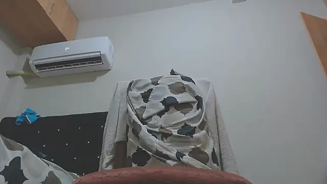 LorenAngie online show from March 29, 2026, 11:28 pm