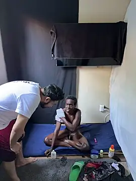 SideGhost online show from April 14, 2026, 11:10 pm