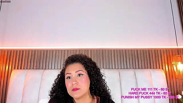 Ashleyy23x online show from March 18, 2026, 7:37 pm