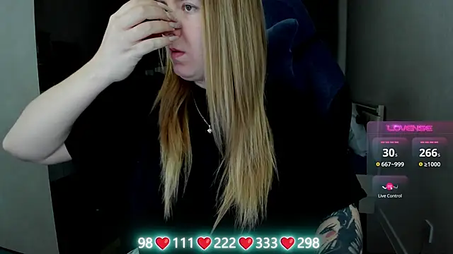 Olivia Munk online show from March 6, 2026, 6:19 am