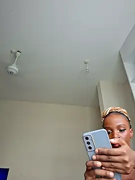 Kamdollie online show from February 25, 2026, 6:57 am