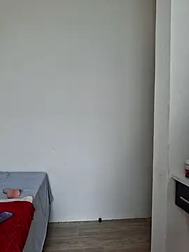 Kamdollie online show from October 30, 2025, 8:01 am