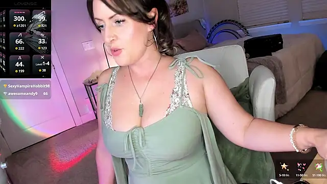 Snapshot of lovejulietxo chatting on October 1, 2025, 2:17 am lovejulietxo online show from October 1, 2025, 2:17 am