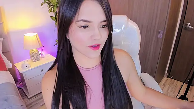 Snapshot of KiimTyler_ chatting on March 14, 2025, 1:16 am KiimTyler online show from March 14, 2025, 1:16 am