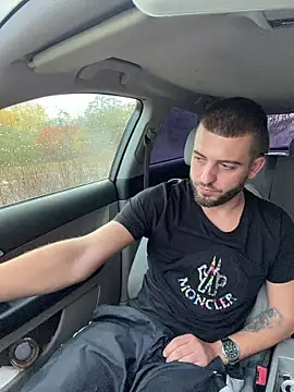 ElChapoGuzman95 online show from October 27, 2025, 5:30 am