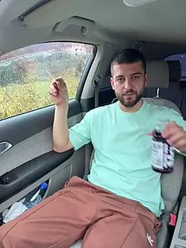 ElChapoGuzman95 online show from November 23, 2025, 7:29 am