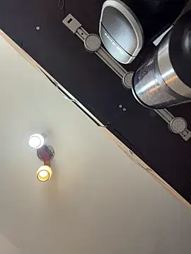 ElChapoGuzman95 online show from November 11, 2025, 6:52 am