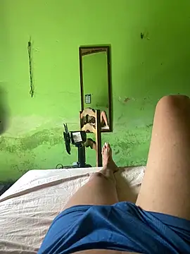 Duduhott online show from September 14, 2025, 12:27 pm