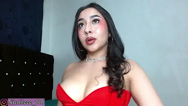 Snapshot of Ni_colle chatting on October 22, 2025, 6:18 pm Ni colle online show from October 22, 2025, 6:18 pm