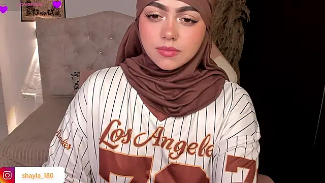 Snapshot of shayla_18 chatting on July 24, 2026, 11:28 am shayla 18 online show from July 24, 2026, 11:28 am
