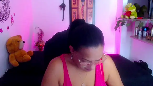 Snapshot of menfismuller2 chatting on October 8, 2025, 5:02 pm menfismuller2 online show from October 8, 2025, 5:02 pm