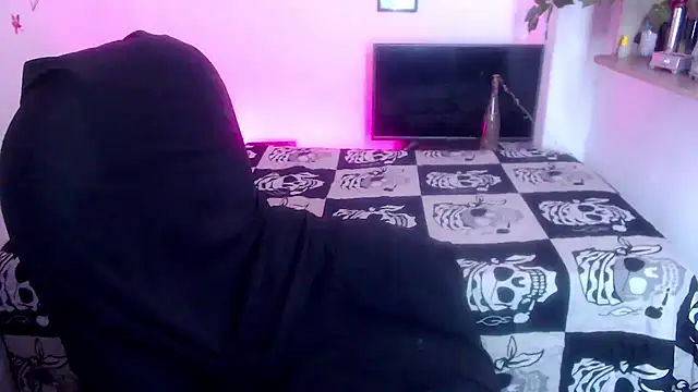 Snapshot of menfismuller2 chatting on November 7, 2025, 4:00 pm menfismuller2 online show from November 7, 2025, 4:00 pm