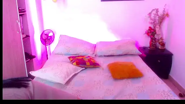 Snapshot of menfismuller2 chatting on December 15, 2025, 5:08 pm menfismuller2 online show from December 15, 2025, 5:08 pm