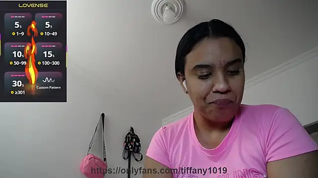 tiffany  pink online show from April 1, 2026, 7:44 pm