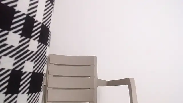 Snapshot of drake_brwon_23 chatting on December 17, 2025, 5:01 am drake brwon 23 online show from December 17, 2025, 5:01 am