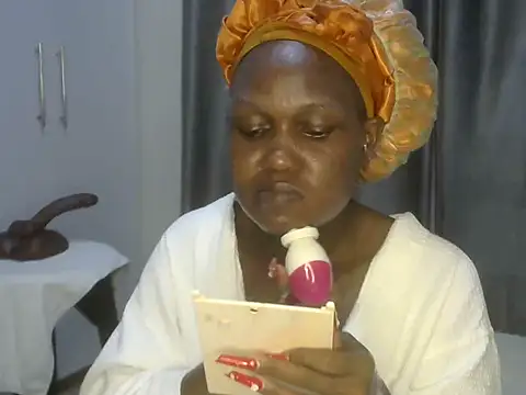 East queen online show from March 3, 2025, 3:11 pm