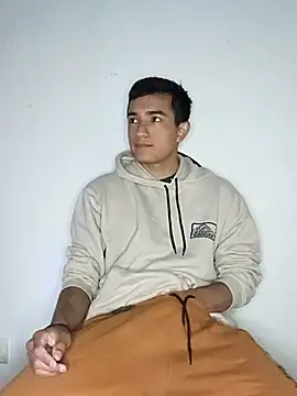 Snapshot of Thick_Cock chatting on November 6, 2025, 2:26 am Thick Cock online show from November 6, 2025, 2:26 am