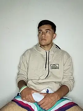 Snapshot of Thick_Cock chatting on November 26, 2025, 4:12 am Thick Cock online show from November 26, 2025, 4:12 am