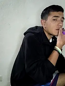 Snapshot of Thick_Cock chatting on November 23, 2025, 2:54 am Thick Cock online show from November 23, 2025, 2:54 am