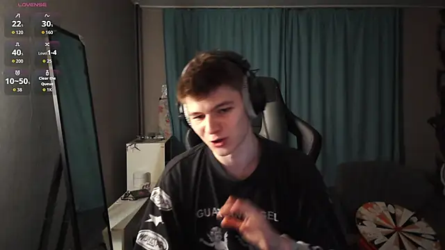 Snapshot of dantebigboi300 chatting on September 30, 2025, 12:33 pm dantebigboi300 online show from September 30, 2025, 12:33 pm