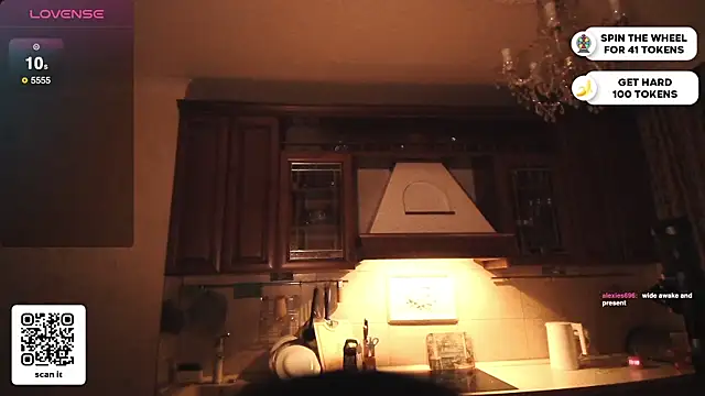 Snapshot of dantebigboi300 chatting on March 20, 2025, 8:40 pm dantebigboi300 online show from March 20, 2025, 8:40 pm