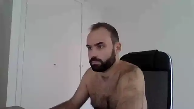 Snapshot of joaodias_97 chatting on September 15, 2025, 2:28 pm joaodias 97 online show from September 15, 2025, 2:28 pm