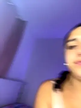 Snapshot of Alicia_Ruiz chatting on November 10, 2025, 10:15 pm Alicia Ruiz online show from November 10, 2025, 10:15 pm