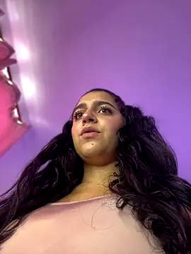 Snapshot of Alicia_Ruiz chatting on September 18, 2025, 6:11 pm Alicia Ruiz online show from September 18, 2025, 6:11 pm