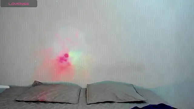 Snapshot of TATIANA_LOPEZ19 chatting on September 15, 2025, 8:42 pm TATIANA LOPEZ19 online show from September 15, 2025, 8:42 pm