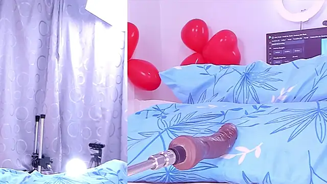 Snapshot of Aleska_James chatting on February 18, 2025, 3:31 pm Aleska James online show from February 18, 2025, 3:31 pm