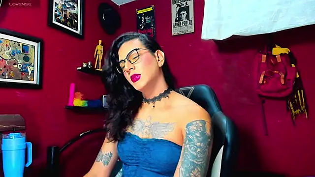 Snapshot of dariell_smokesexx chatting on September 9, 2025, 10:14 am dariell smokesexx online show from September 9, 2025, 10:14 am