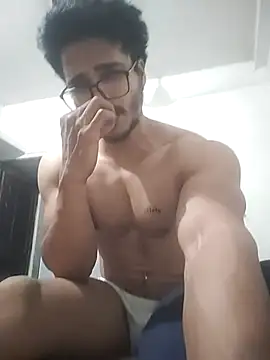 rounakhunk online show from June 4, 2026, 7:07 pm