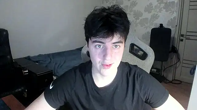 Knuckles17 online show from February 6, 2026, 1:29 pm