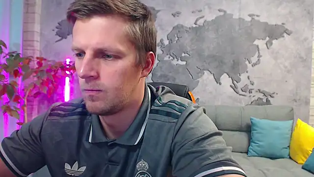 Snapshot of VikingChrisss chatting on December 5, 2025, 11:31 am VikingChrisss online show from December 5, 2025, 11:31 am