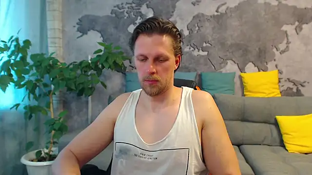 Snapshot of VikingChrisss chatting on May 3, 2026, 9:36 am VikingChrisss online show from May 3, 2026, 9:36 am
