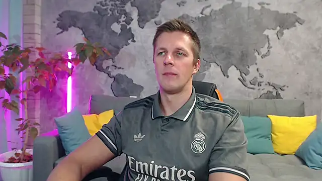 Snapshot of VikingChrisss chatting on November 9, 2025, 10:52 am VikingChrisss online show from November 9, 2025, 10:52 am