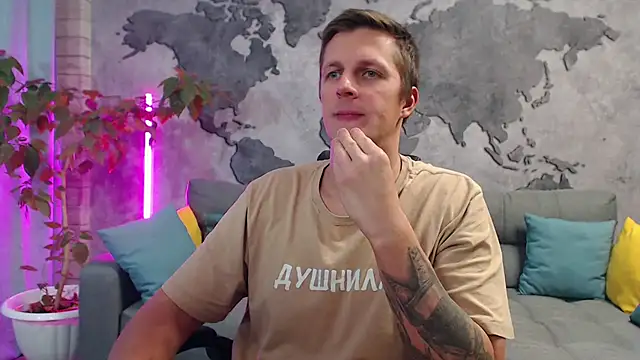 Snapshot of VikingChrisss chatting on November 28, 2025, 11:54 am VikingChrisss online show from November 28, 2025, 11:54 am