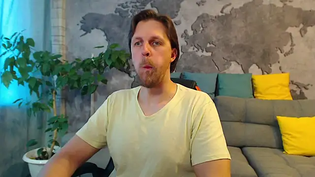 VikingChrisss online show from April 19, 2026, 8:37 am