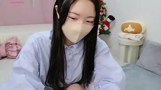 Snapshot of anchan_ chatting on December 15, 2025, 2:01 pm anchan online show from December 15, 2025, 2:01 pm