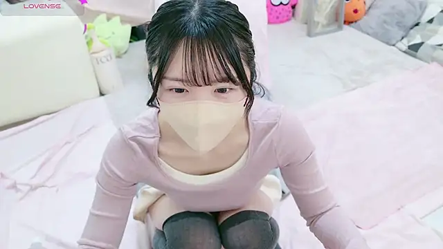 Snapshot of anchan_ chatting on March 20, 2025, 3:23 am anchan online show from March 20, 2025, 3:23 am