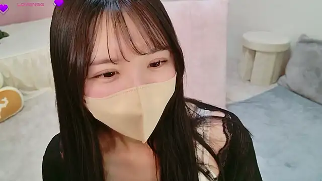 anchan  online show from April 30, 2026, 1:51 pm